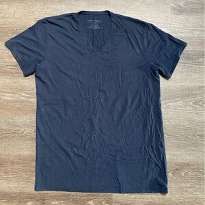 Men's Navy V-Neck T-Shirt Pair Of Theives